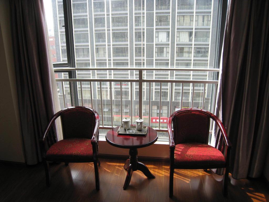 Chun Tian Hui Gu Holiday Hotel Куньмін Екстер'єр фото